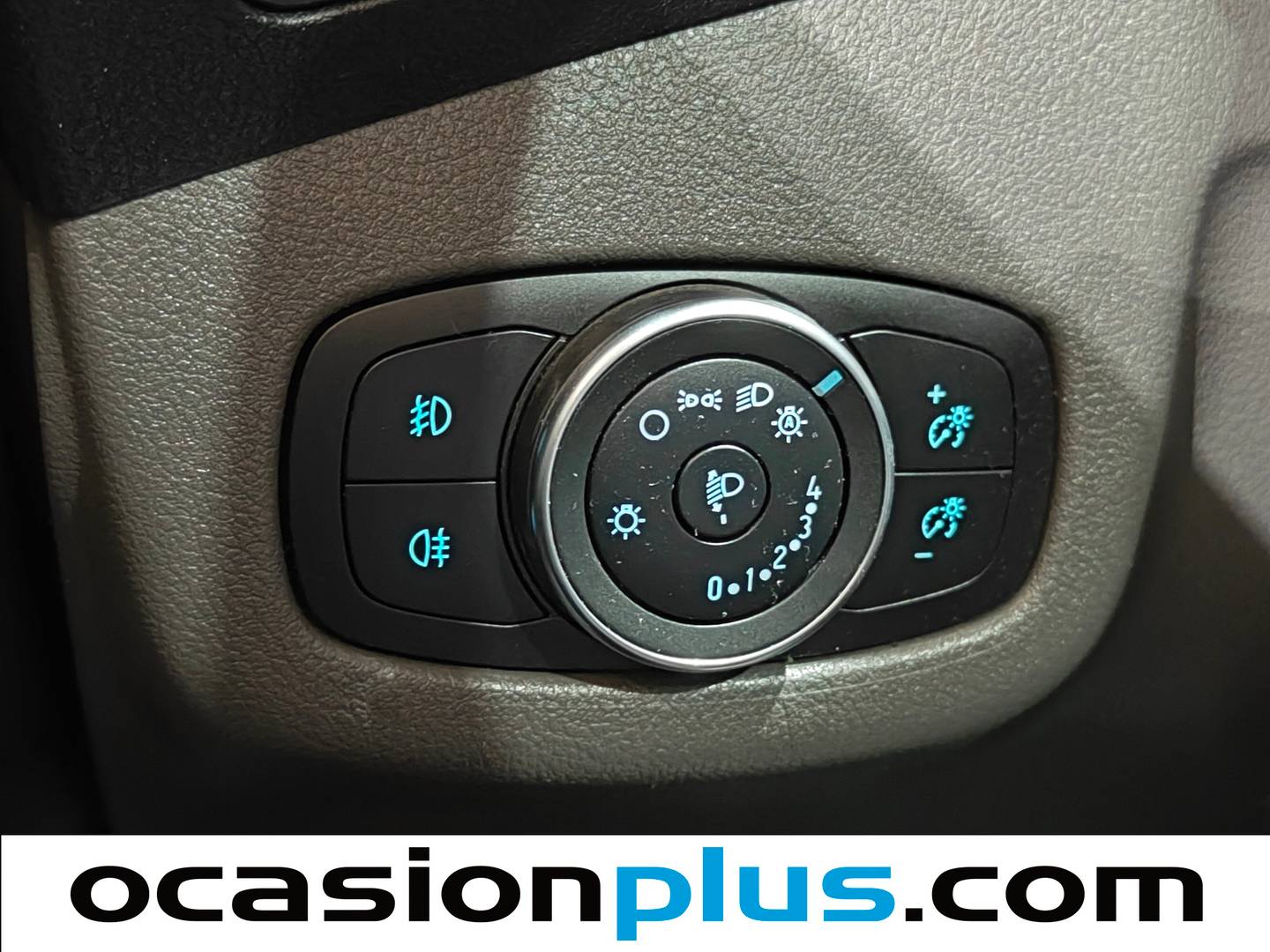 Paquetes del Ford Grand Tourneo Connect Ford Grand Tourneo Connect 1.5 TDCi Titanium (120 CV)