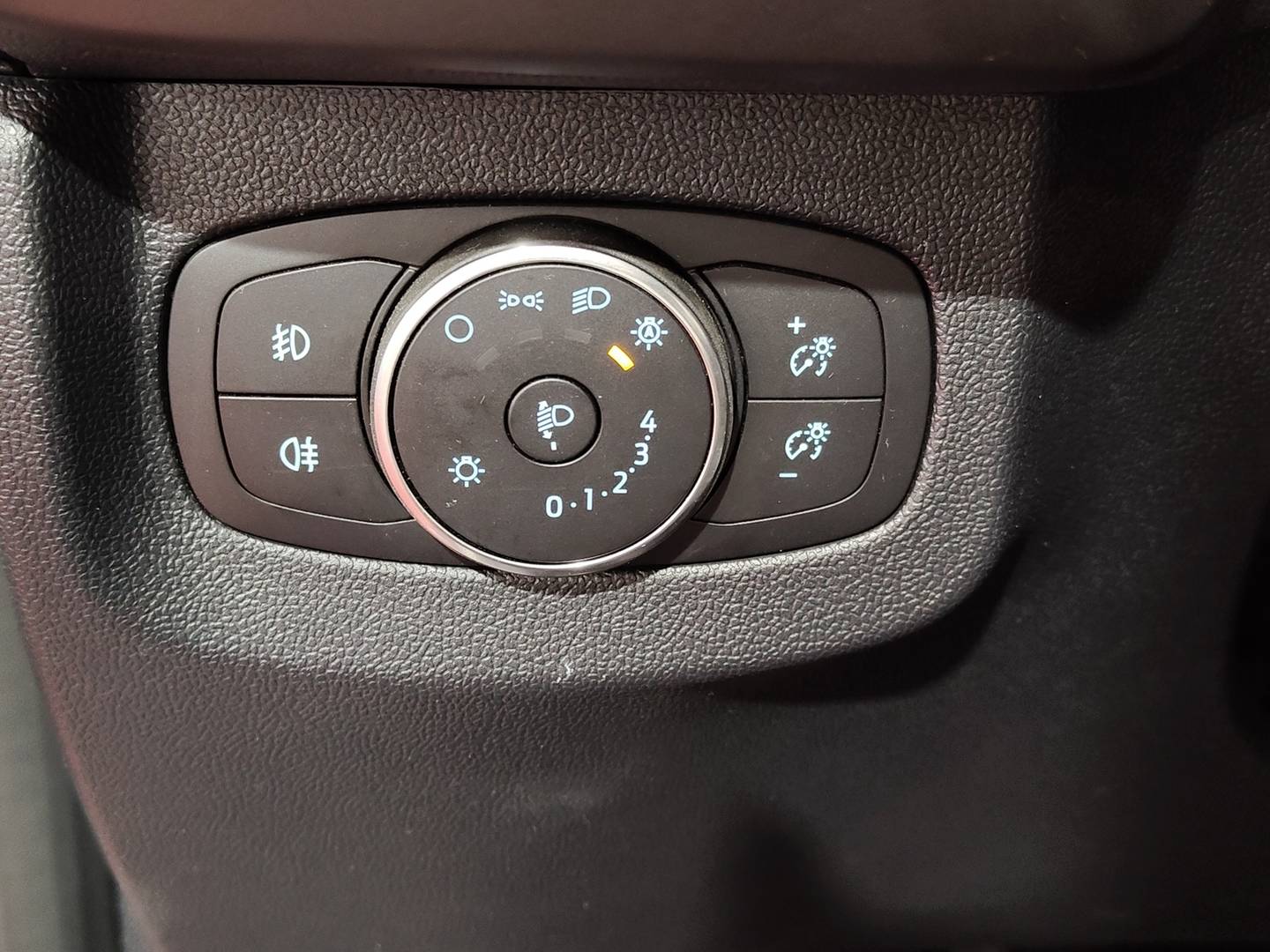 Foto Ford Tourneo Courier Ford Tourneo Courier 1.0 Ecoboost Trend (125 CV)