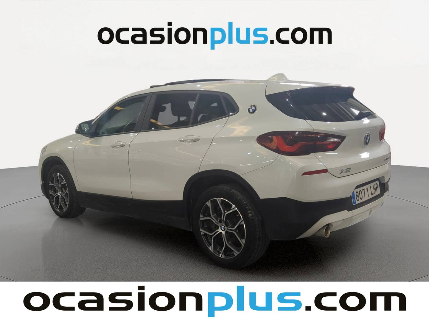 Foto trasera BMW X2 BMW X2 sDrive18i (140 CV) izquierda