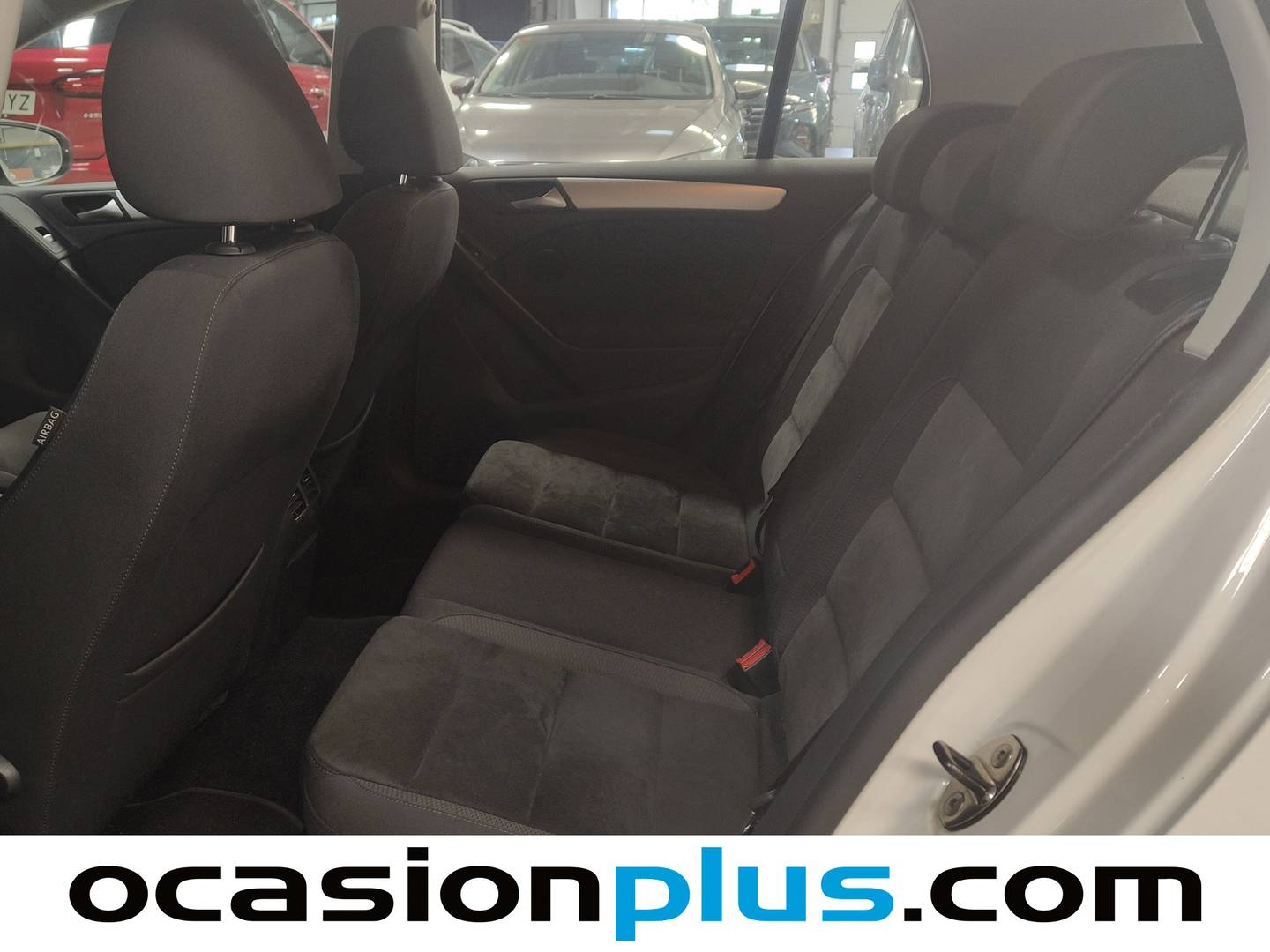 Foto asientos traseros Volkswagen Golf Volkswagen Golf Sport 1.6 TDI CR (105 CV) DSG Pack R-Line