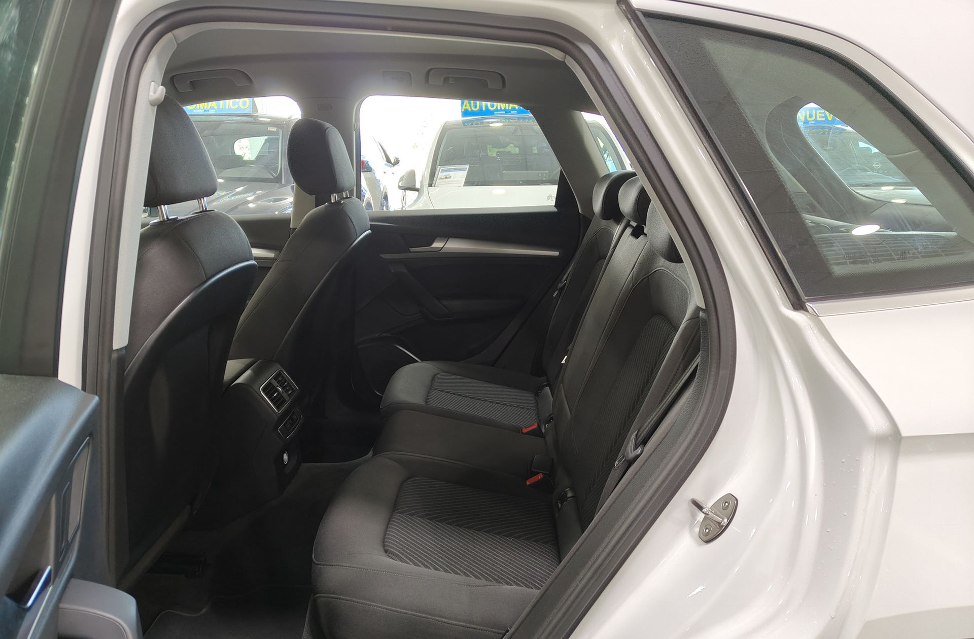 Audi Q5 Advanced 2.0 TDI - foto 10