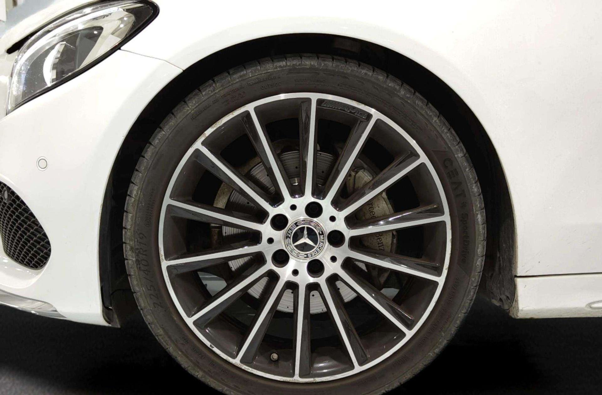 Mercedes-Benz Clase C Coupe 220 d Pack AMG - foto 42