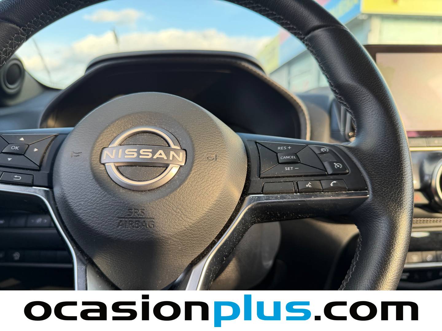 Foto Nissan JUKE Nissan Juke DIG-T N-Design Black  (114 CV)