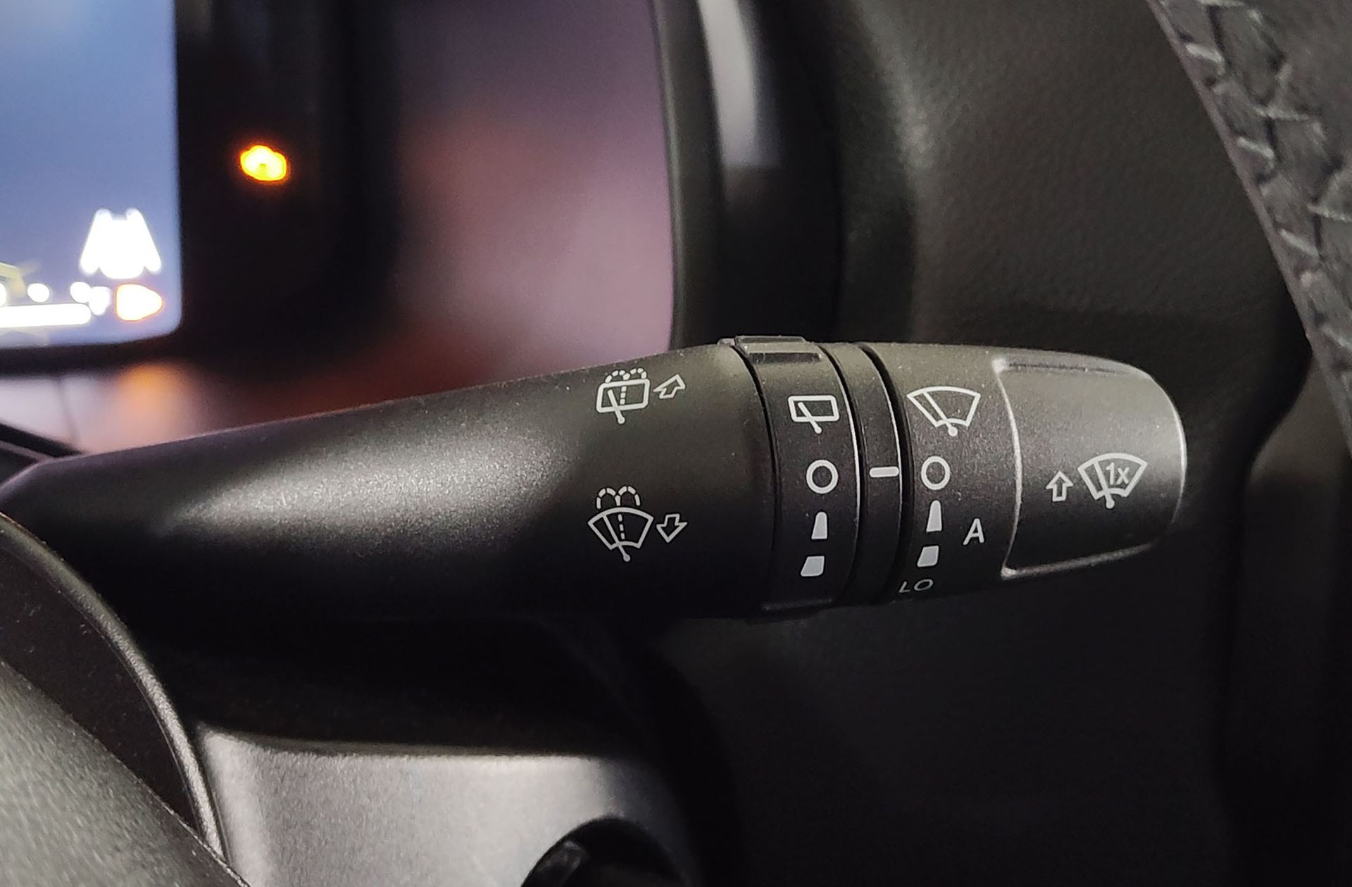 Jeep Renegade eHybrid 1.5 Altitude DCT - foto 26