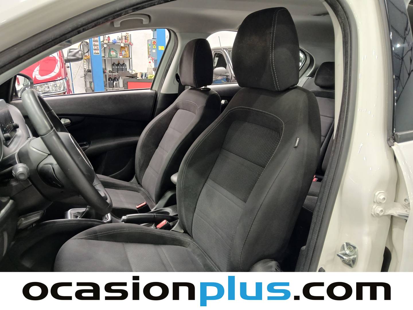 Foto asientos delanteros Fiat Tipo Fiat Tipo 1.4 T-Jet Gasolina/GLP Lounge  (120 CV)