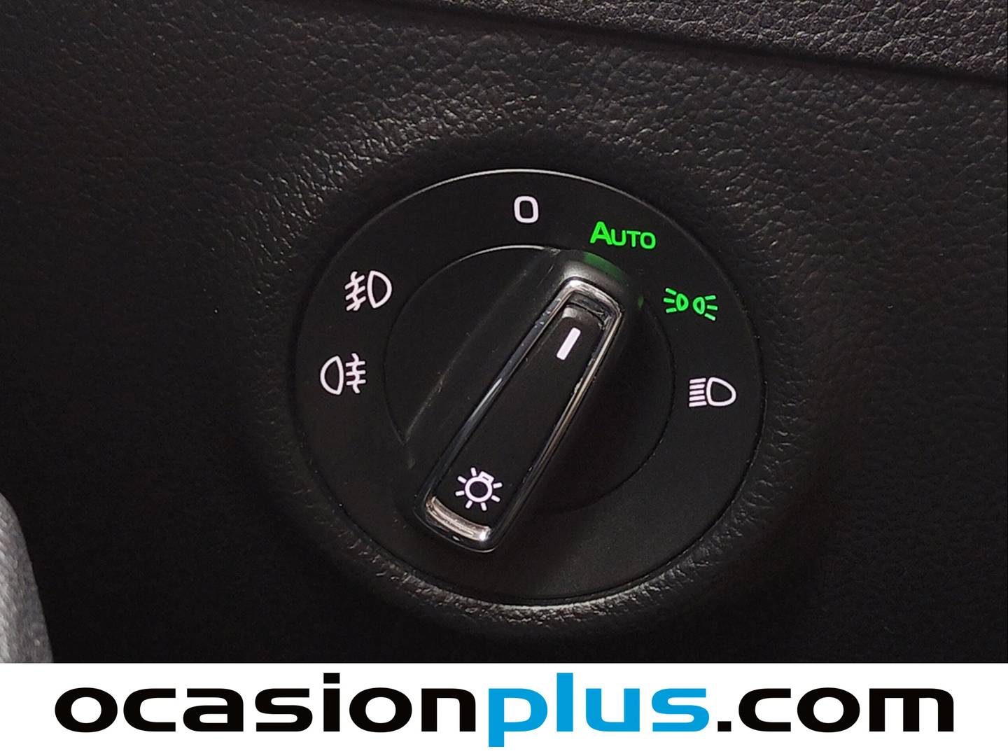 Skoda Superb Skoda Superb Combi 1.6 TDI Ambition DSG (120 CV) de ocasión