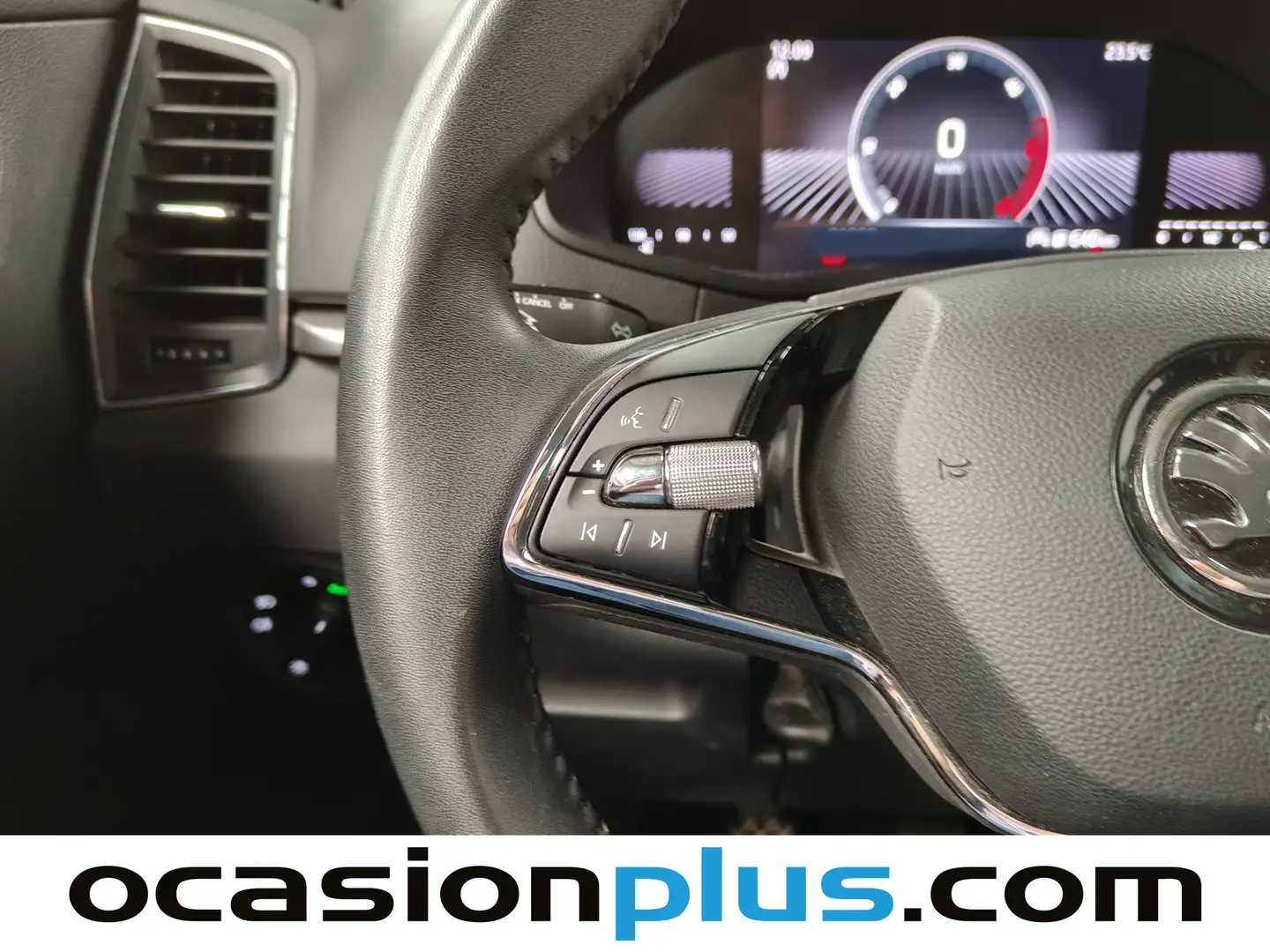 Foto Skoda Karoq Skoda Karoq 2.0 TDI Selection (115 CV)