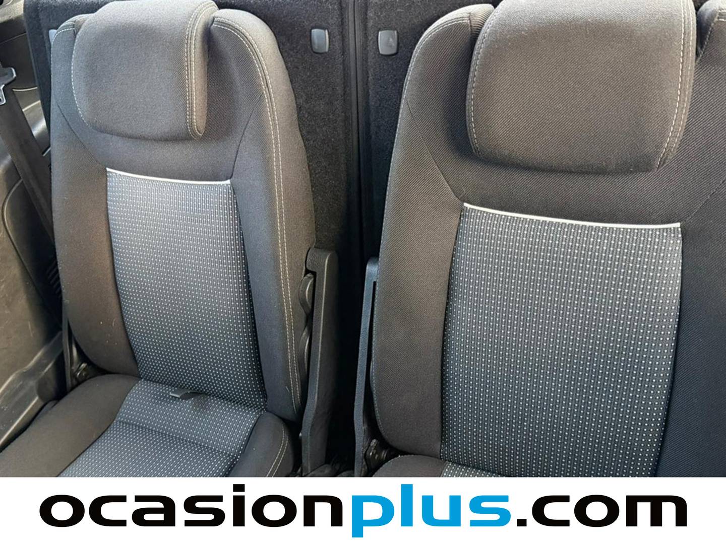 Foto Ford S-MAX Ford S-Max 2.0 TDCI Limited Edition (140 CV) 7 Plazas