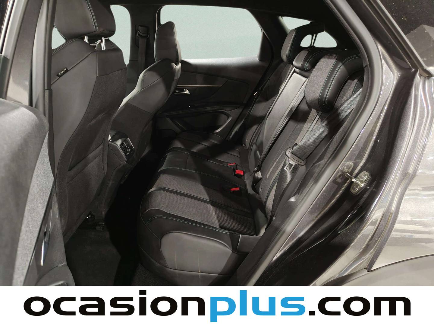 Foto Peugeot 3008 Hybrid Peugeot 3008 Hybrid 300 Allure Pack e-EAT8  (300 CV)