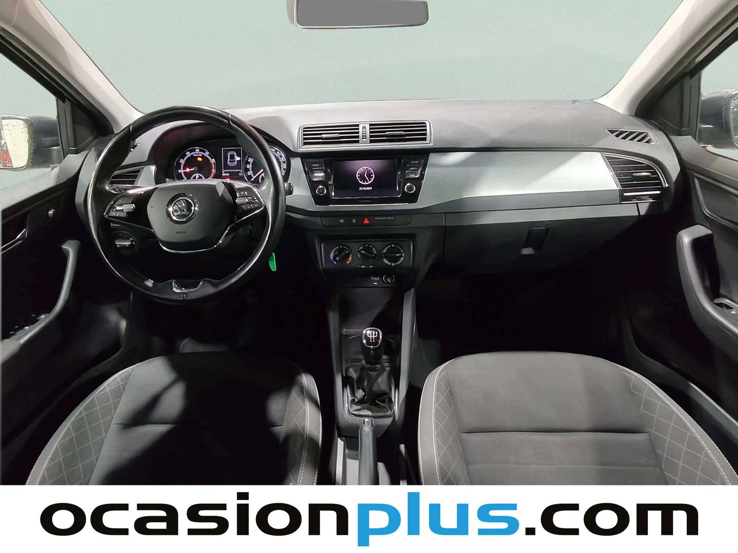 Foto Skoda Fabia Skoda Fabia 1.0 TSI Ambition Plus  (95 CV)