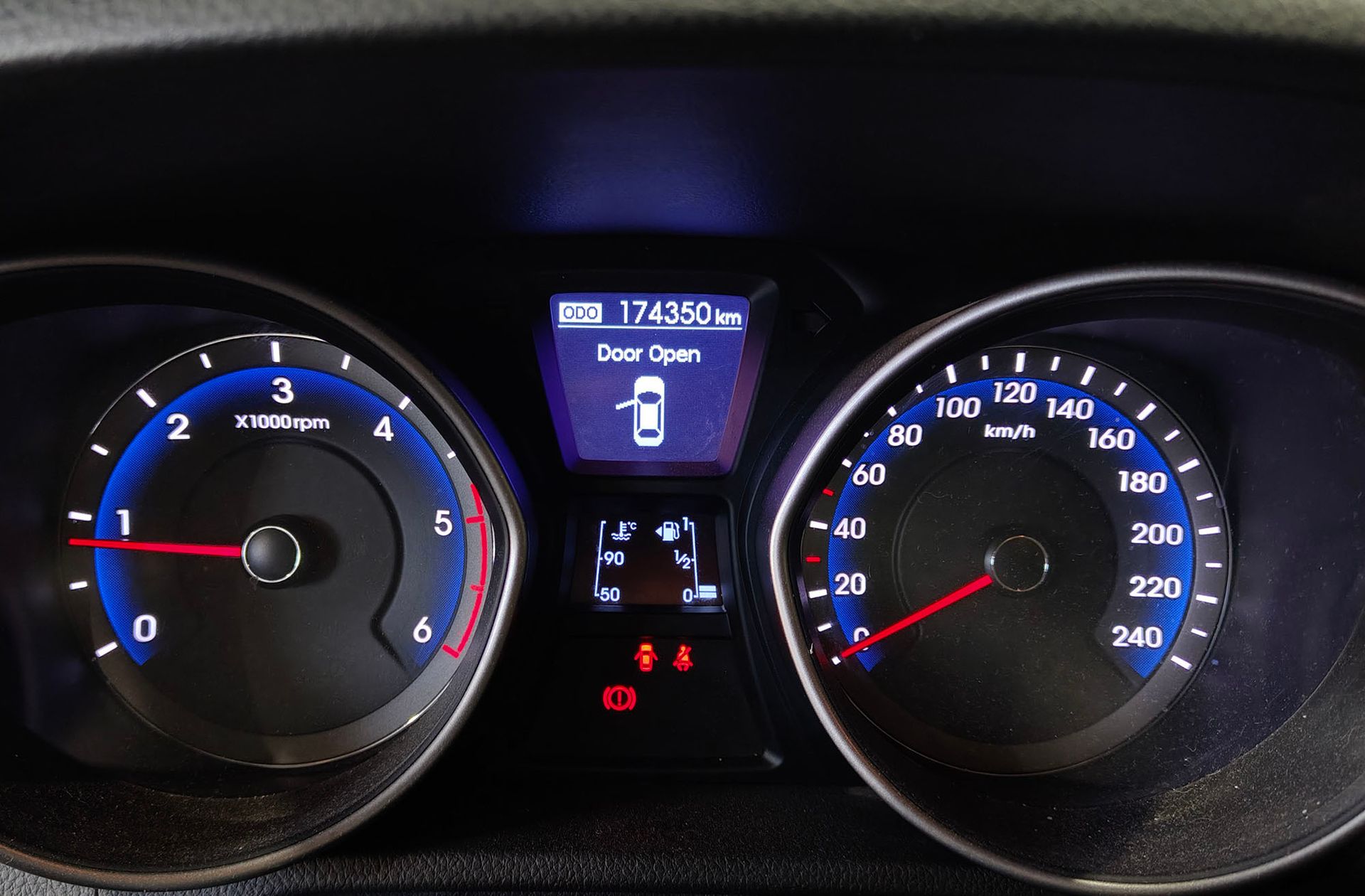 Hyundai i30 1.6 CRDi Tecno S - foto 20