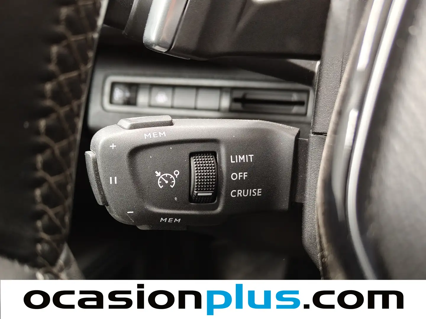 Foto Peugeot 3008 Peugeot 3008 BlueHDi 130 S&S Allure Pack EAT8 (130 CV)