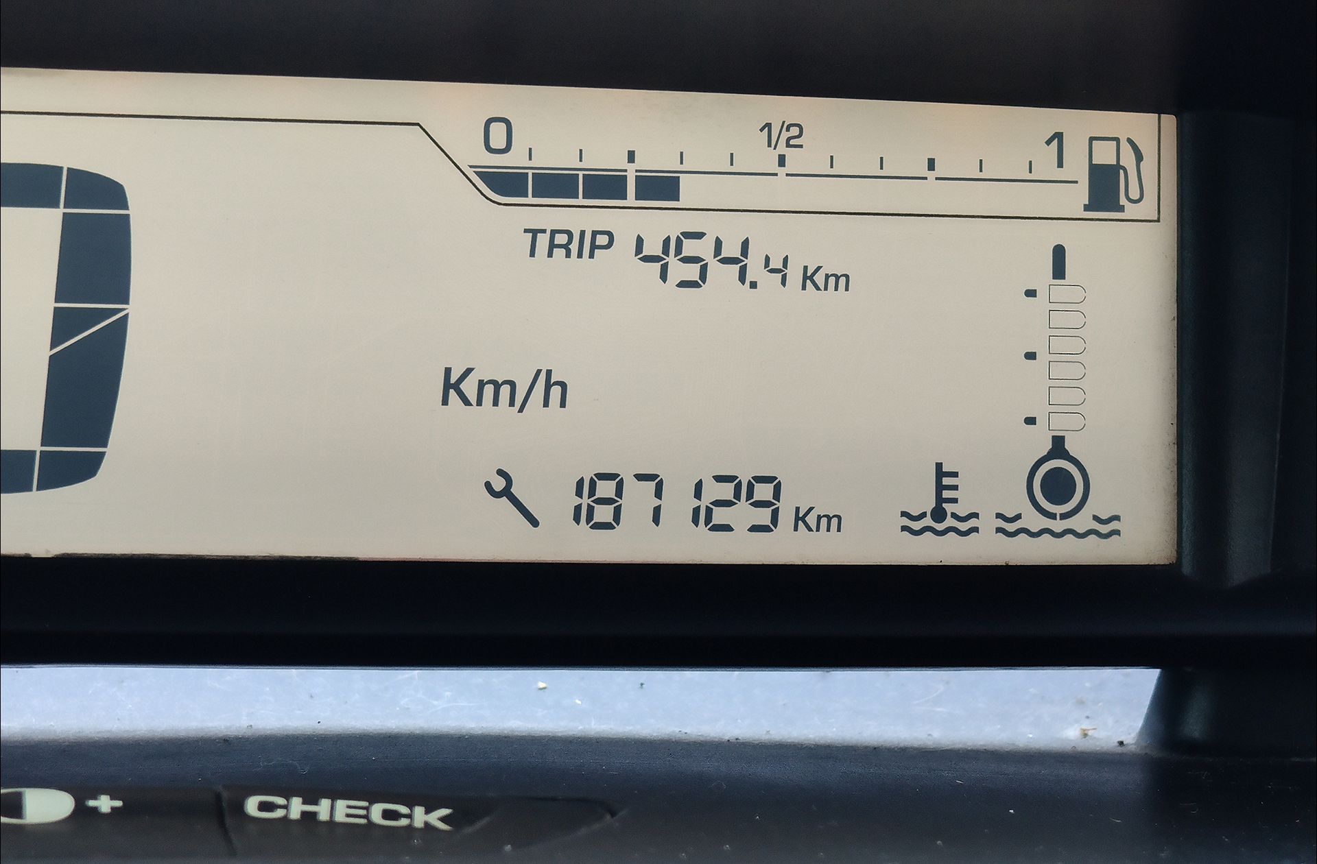 Citroën C4 1.6 HDi LX - foto 7
