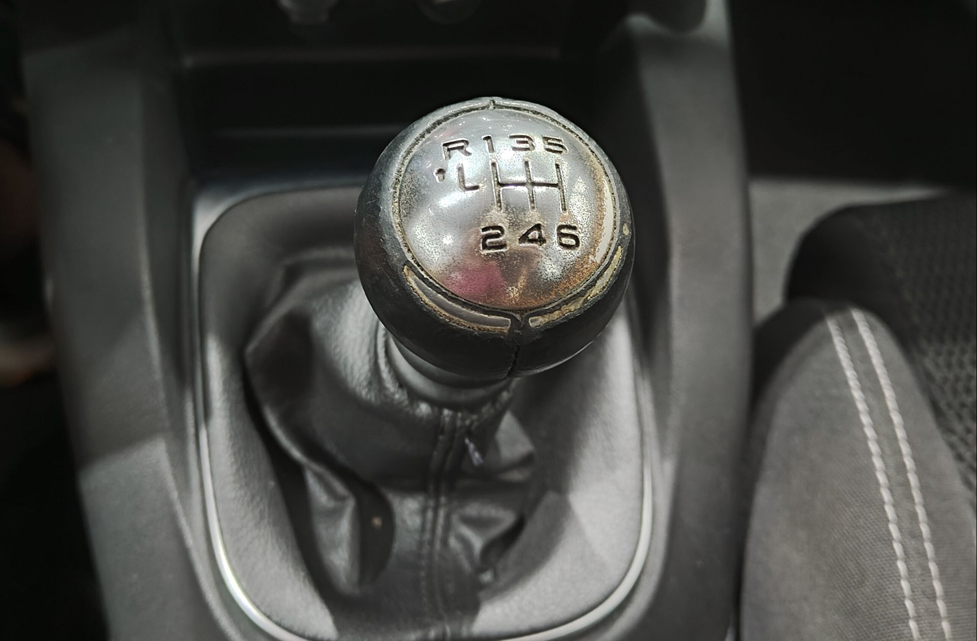Citroën C4 1.6 e-HDI Collection - foto 5