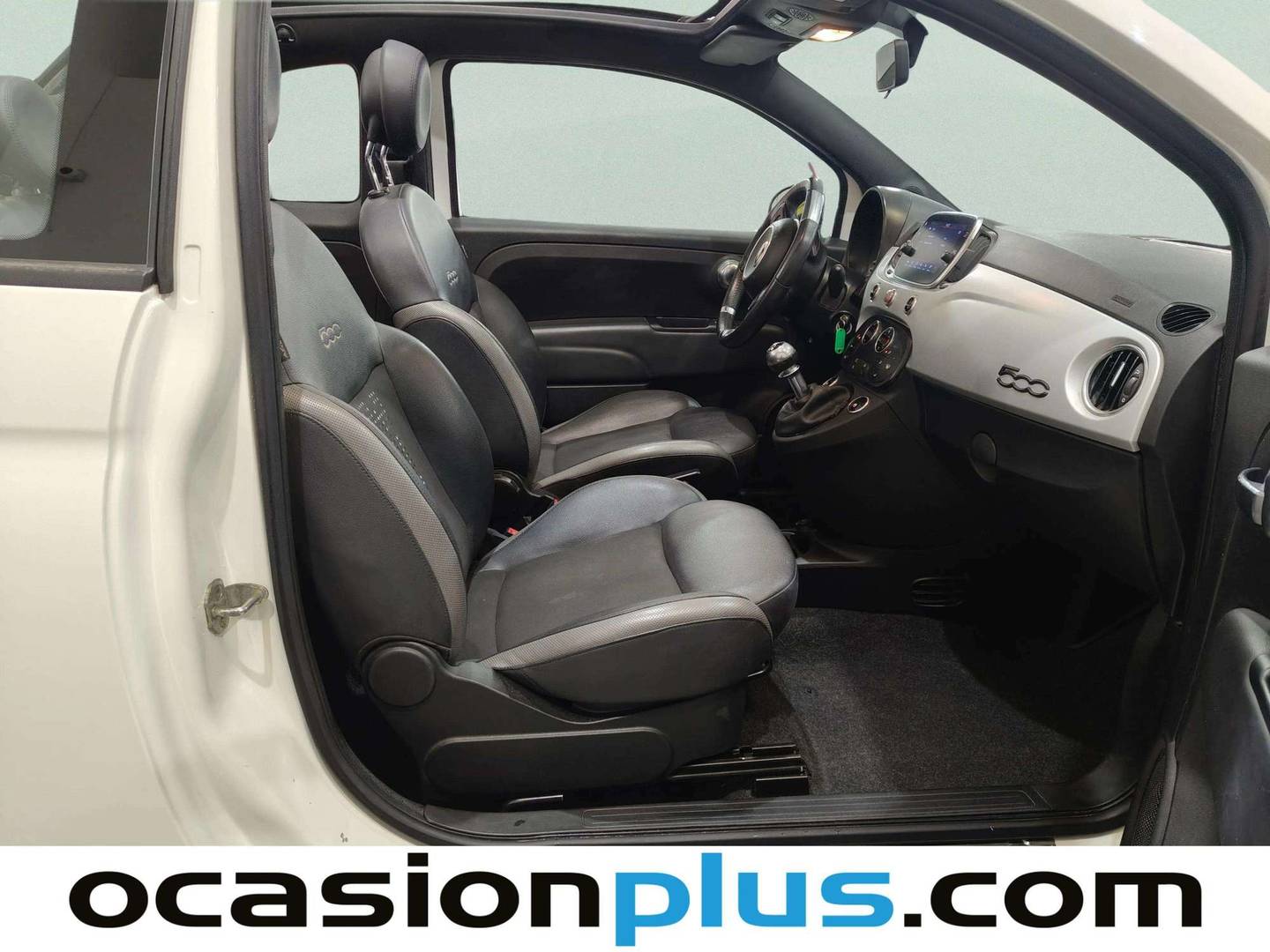 Foto Fiat 500C Fiat 500C 1.0 Hybrid Connect (70 CV)