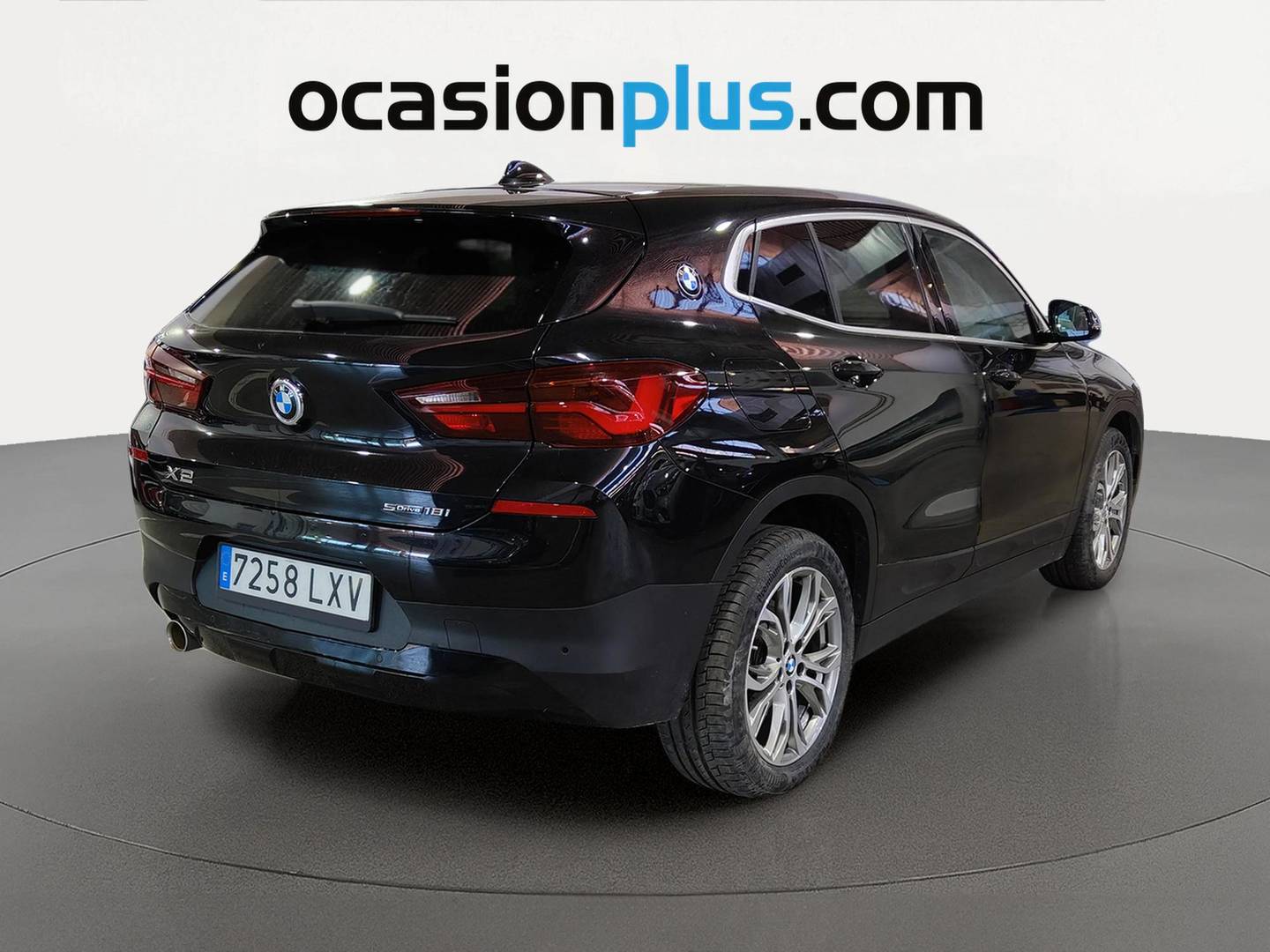 Foto trasera BMW X2 BMW X2 sDrive18i (136 CV) derecha