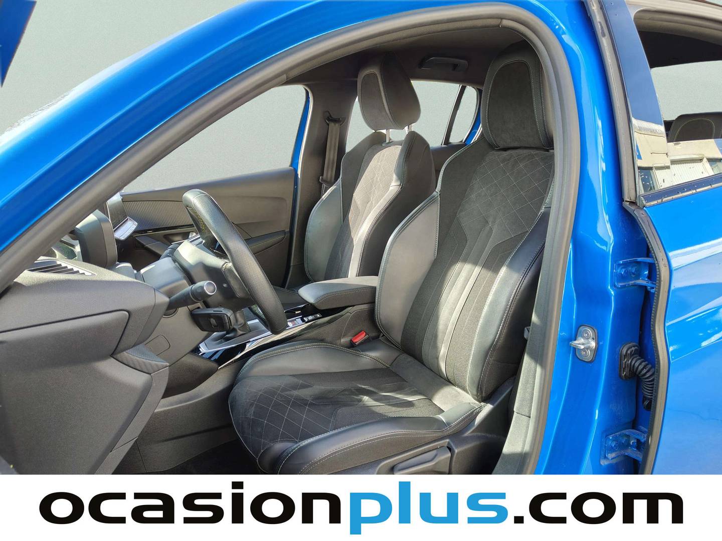 Foto asientos delanteros Peugeot 208 PEUGEOT 208 BlueHDi (100CV) GT Pack