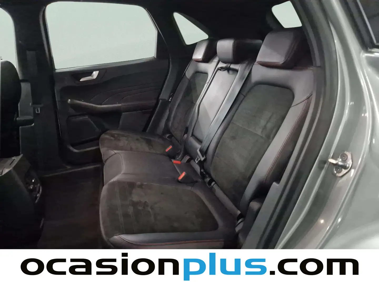 Foto Ford Kuga Ford Kuga 2.5 Duratec PHEV ST-Line Auto (225 CV)