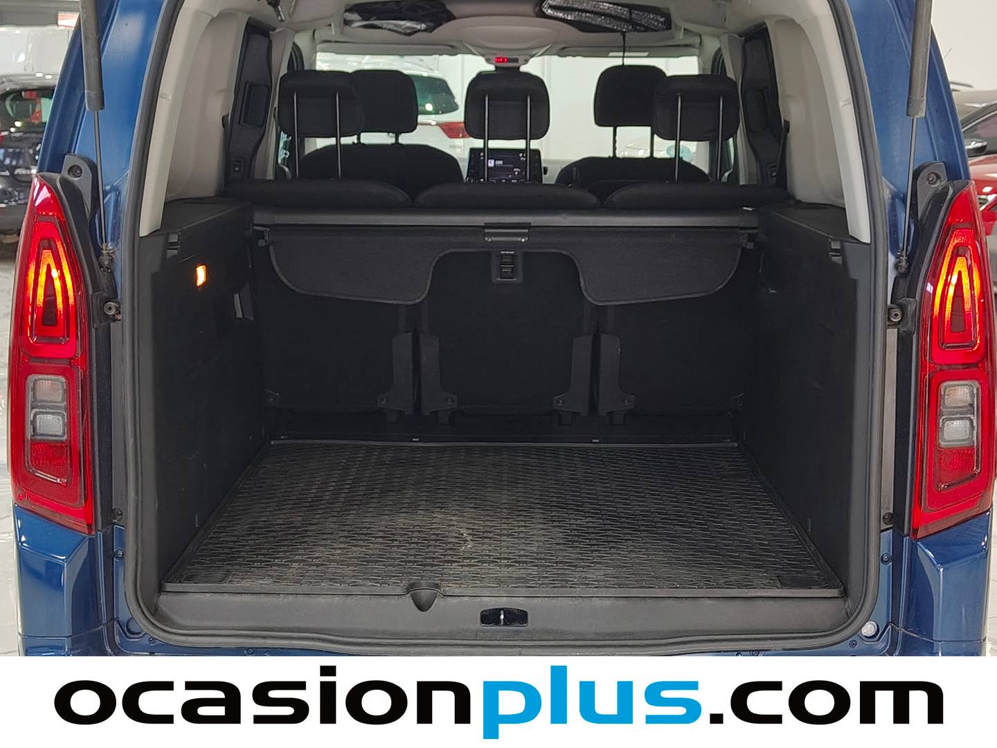 Fotos maletero Opel Combo Life Opel Combo Life 1.5 TD Elegance Plus XL (131 CV)