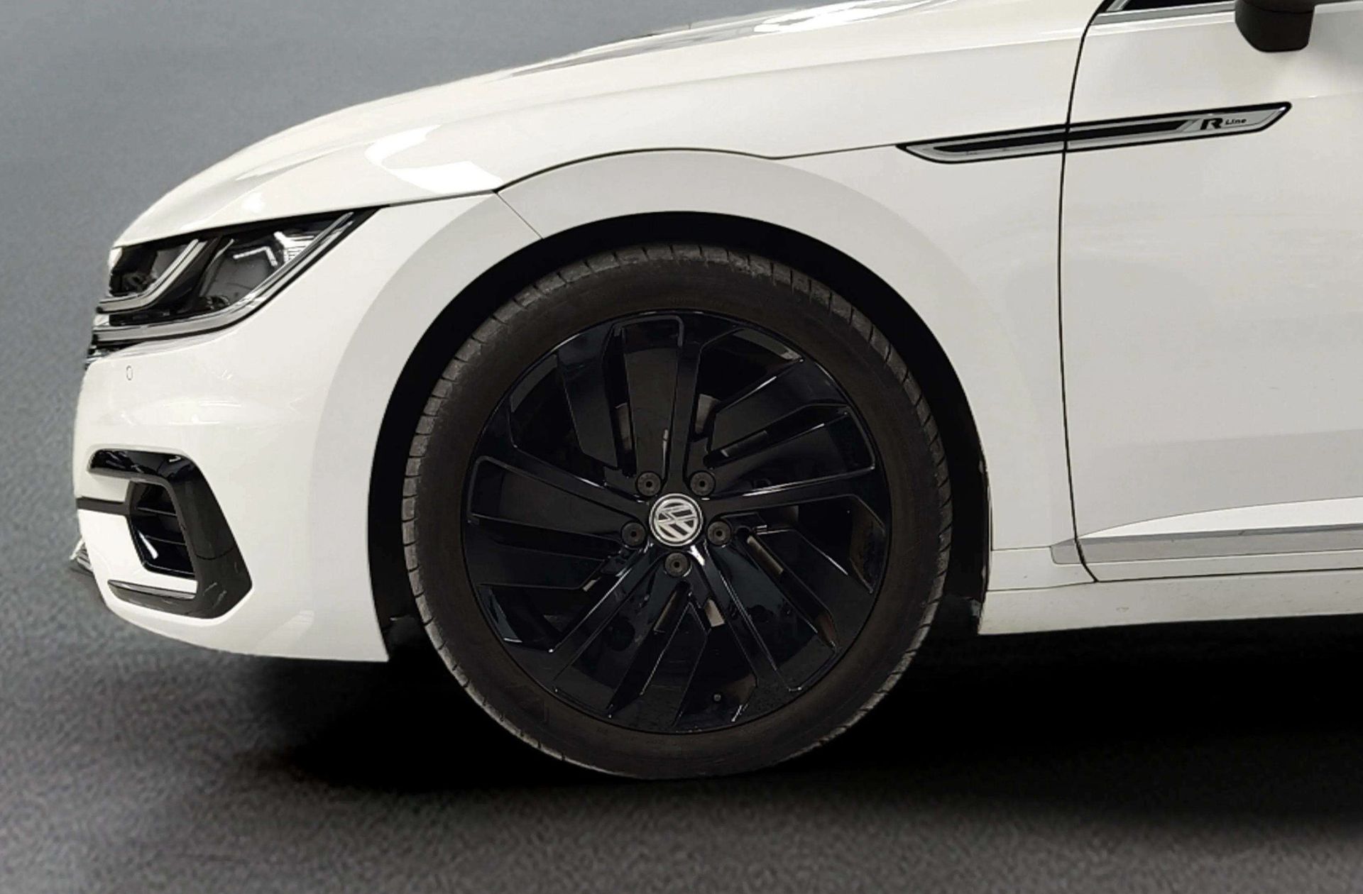 Volkswagen Arteon R-Line 2.0 TDI DSG - foto 42