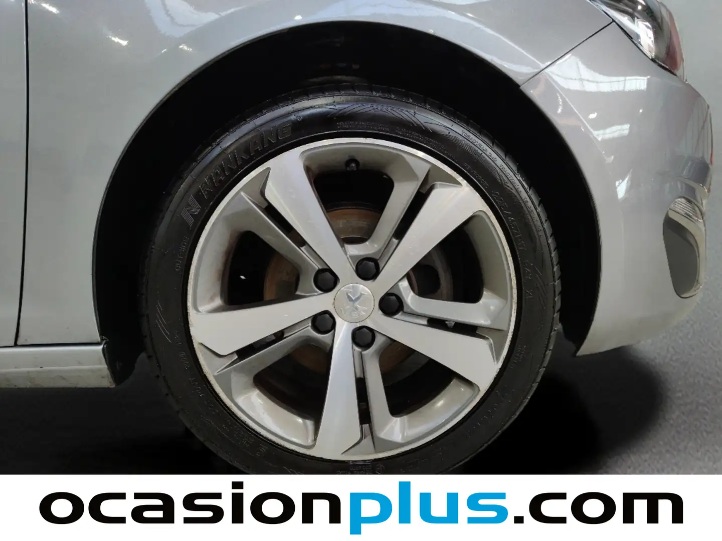 Foto Peugeot 308 Peugeot 308 SW BlueHDI 120 S&S Allure (120 CV)