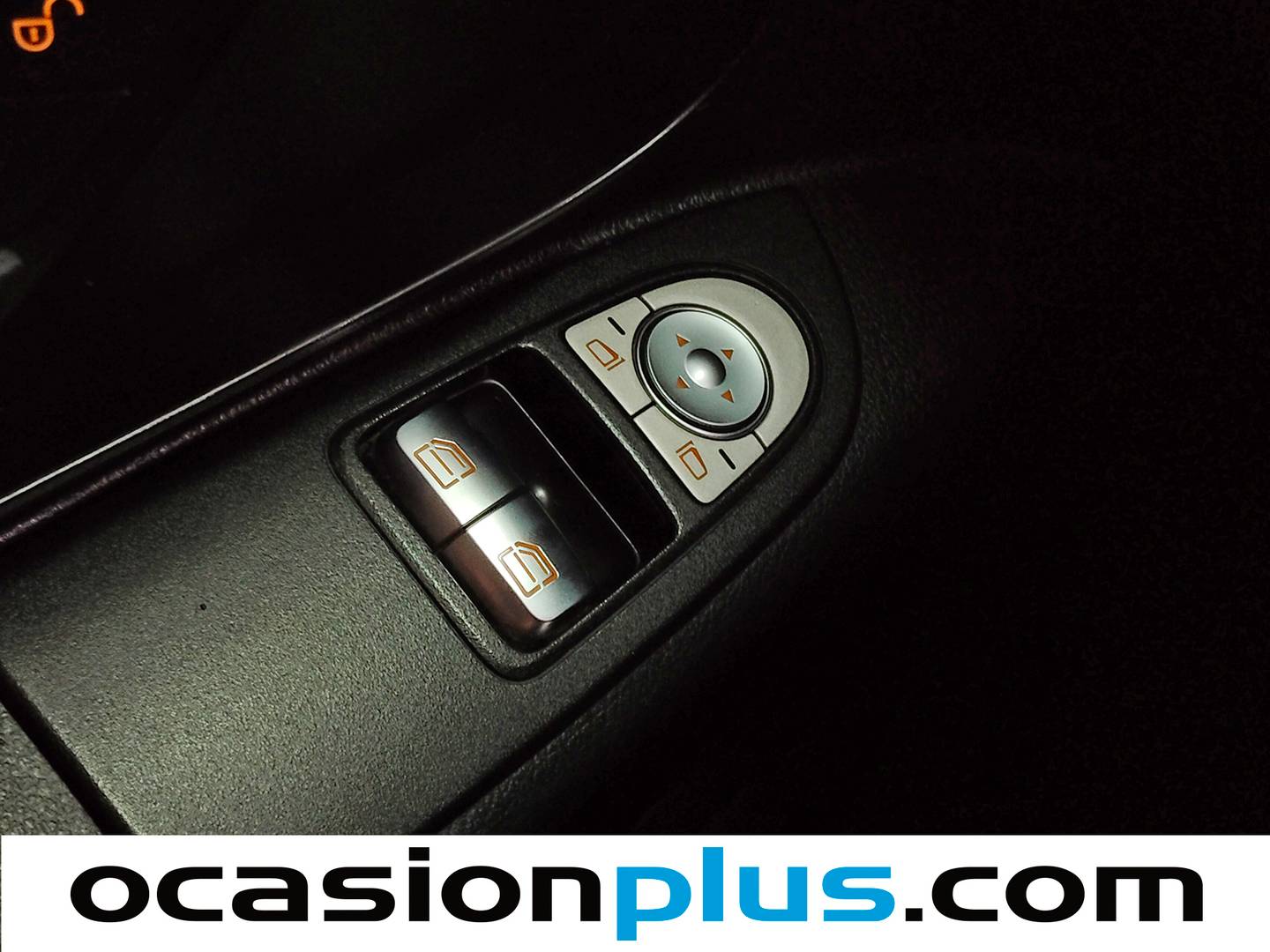 Mercedes Vito Mercedes-Benz Vito 114 CDI Tourer Pro Larga (136 CV) 9 Plazas de segunda mano