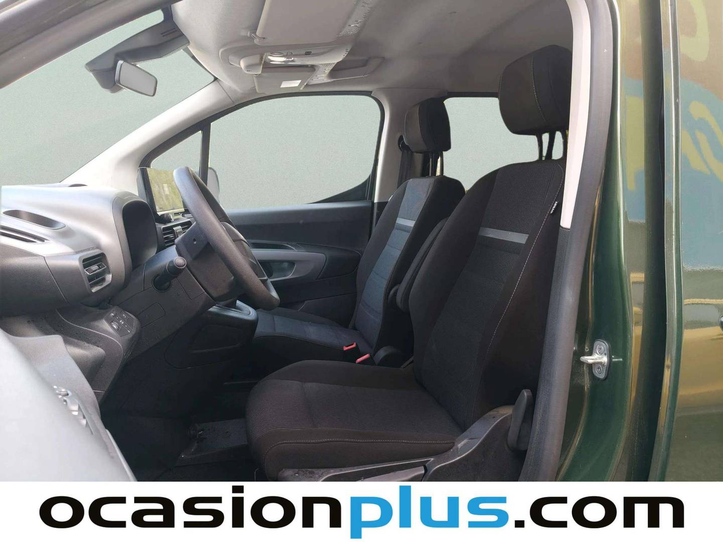 Foto asientos delanteros Fiat Doblò Fiat Dobló Combi 1.5 Diesel Talla M (100 CV)
