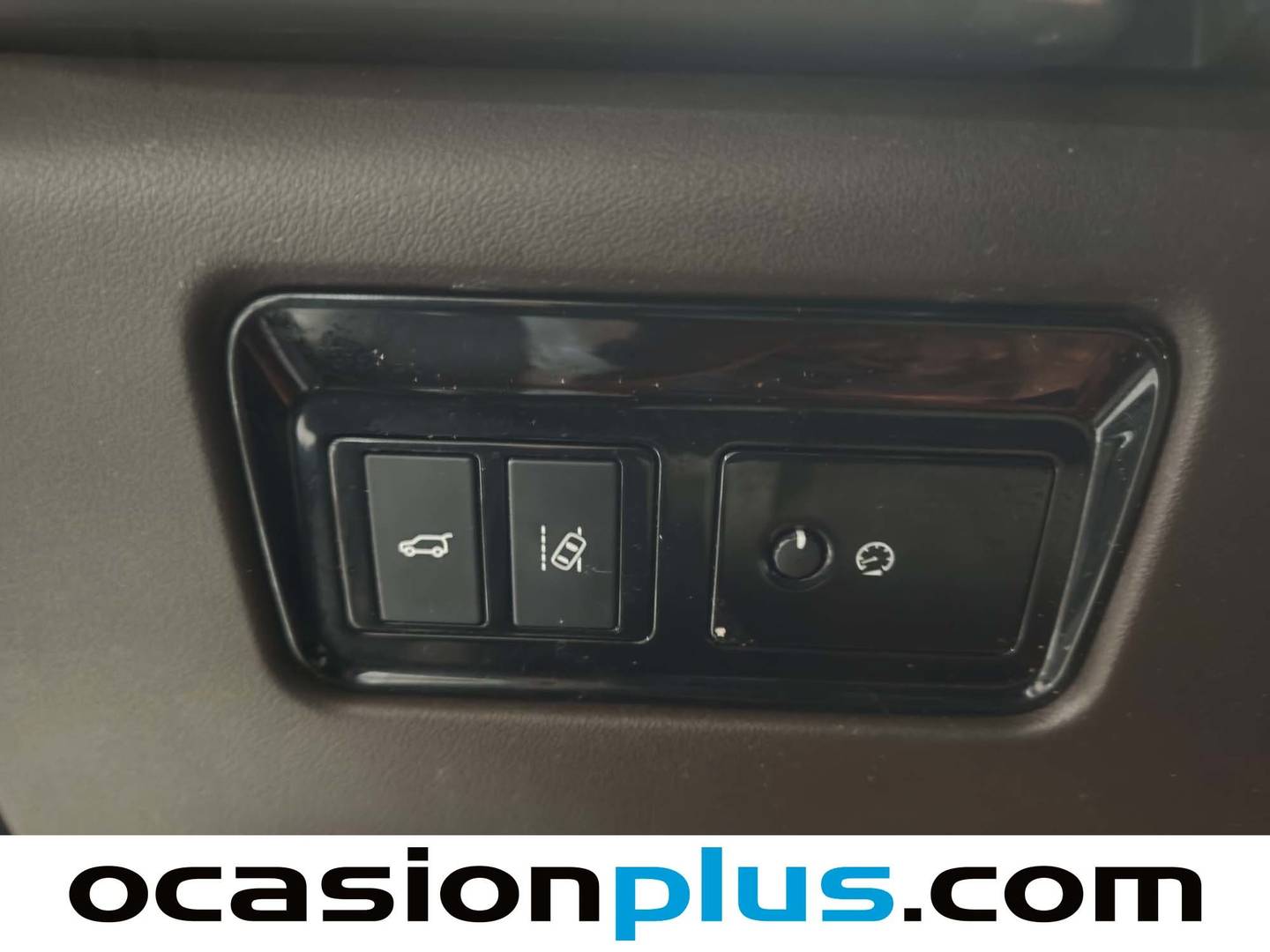 Foto Jaguar F-Pace Jaguar F-PACE 2.0T i4 Prestige AWD Auto (250 CV)