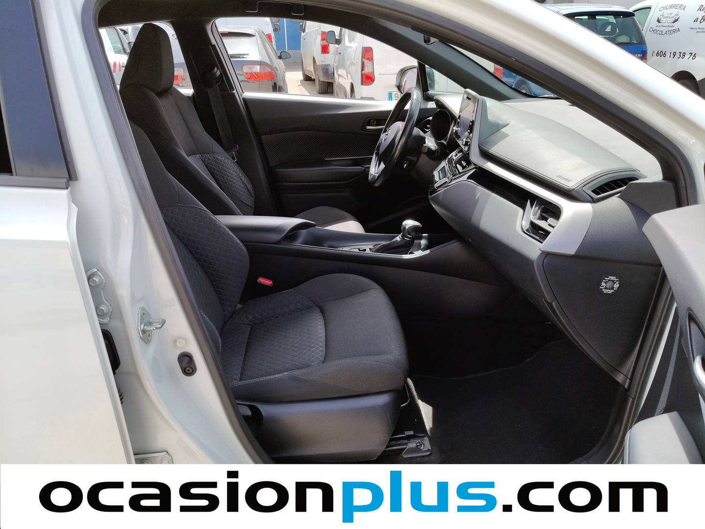 Toyota C-HR Toyota C-HR 1.8 125H Active (122 CV) km 0