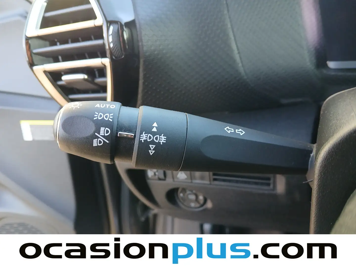 Foto Citroën C4 Citroen C4 BlueHDi 130 S&S Feel Pack EAT8 (130 CV)