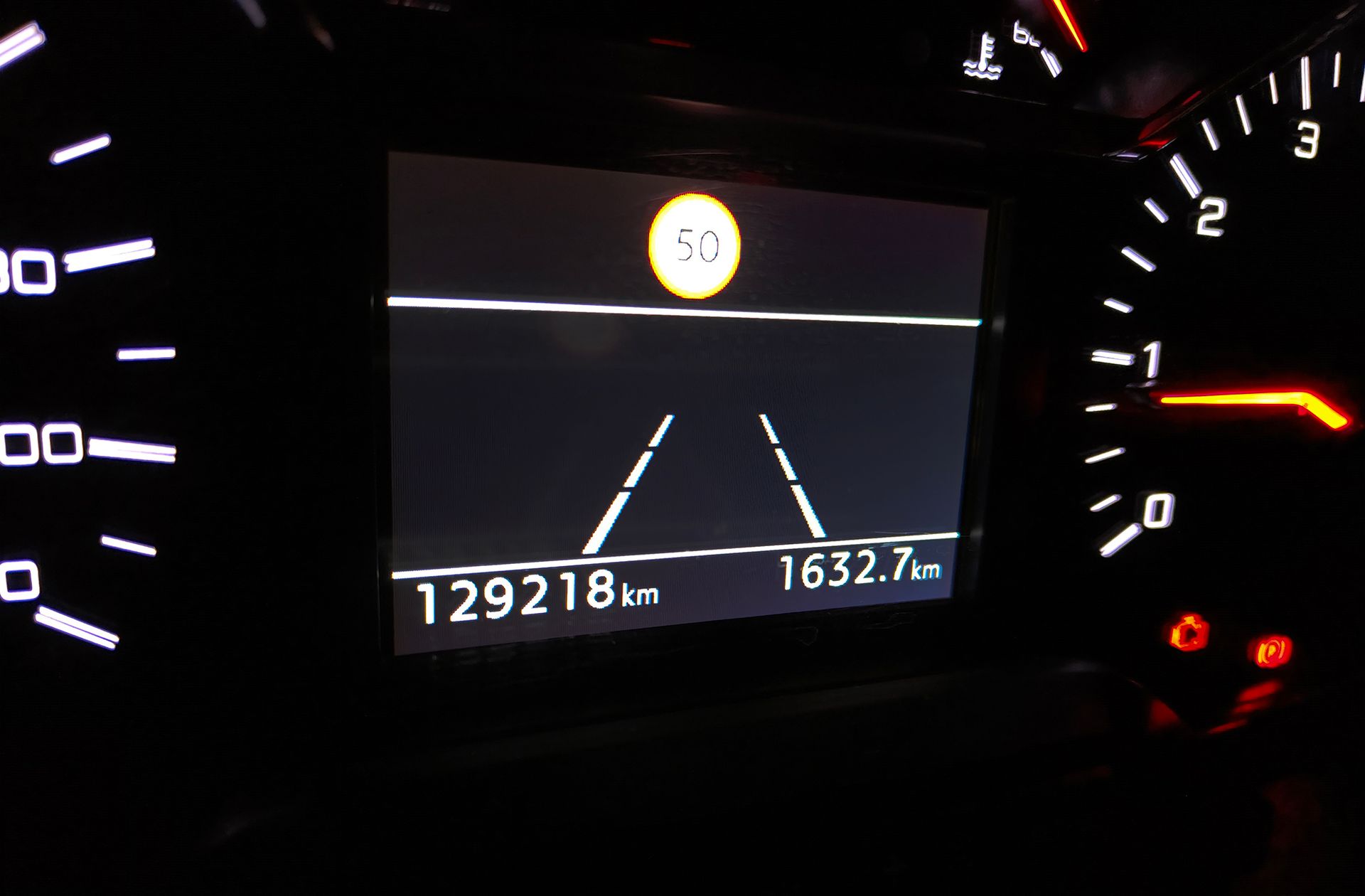 Peugeot Rifter BlueHDi 130 Allure Standard - foto 11