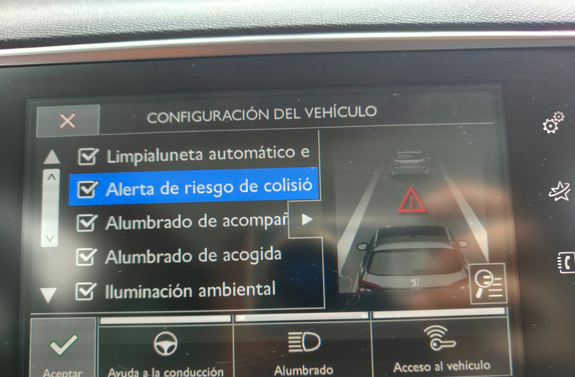 Peugeot 308 SW 2.0 BlueHDi Allure - foto 11