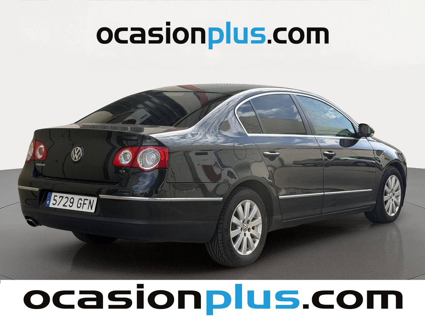 Foto trasera Volkswagen Passat Volkswagen Passat Advance 1.9 TDI (105 CV) derecha