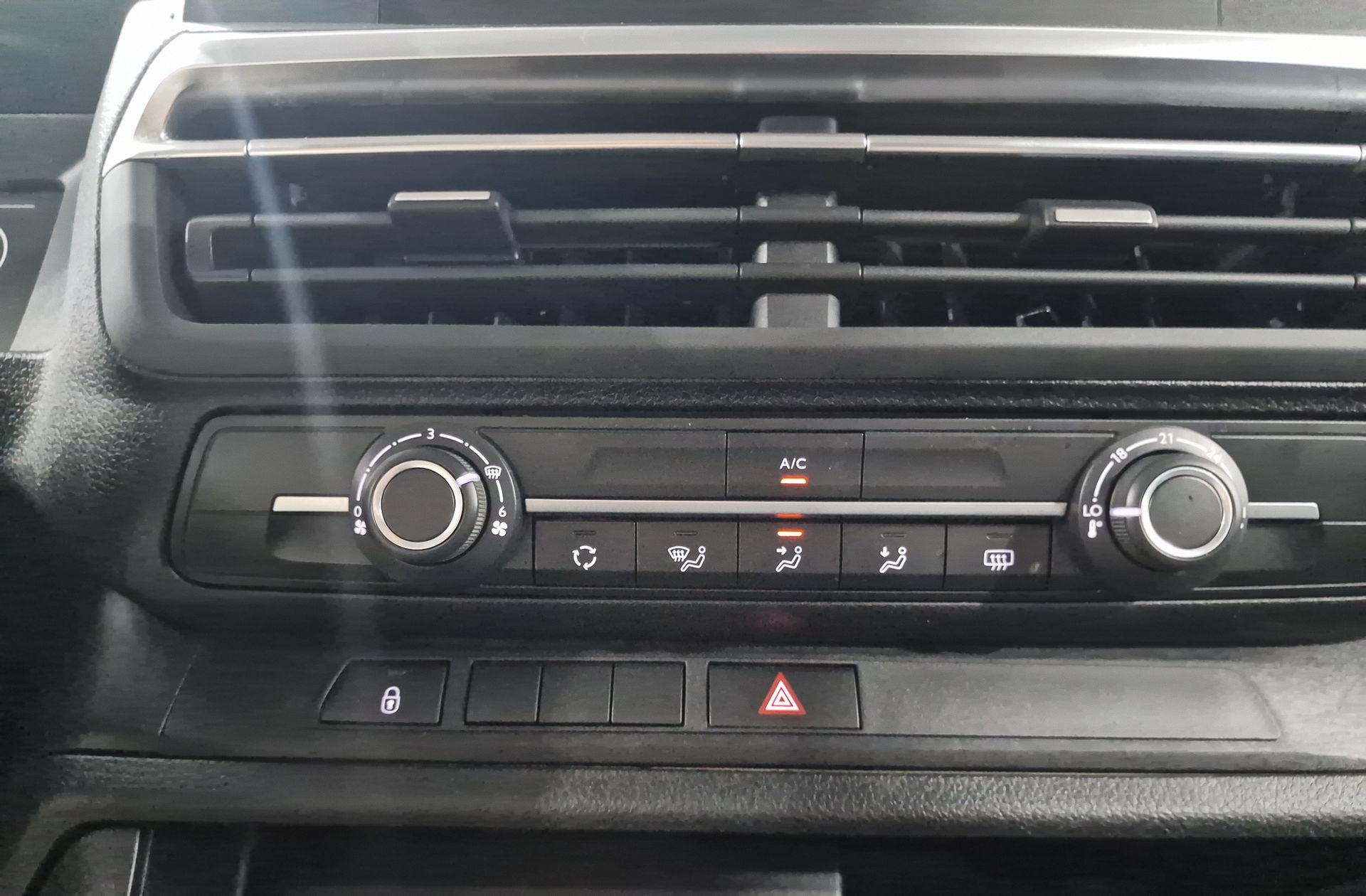 Toyota Proace Verso 2.0D Shuttle VX L1 9 plazas - foto 26