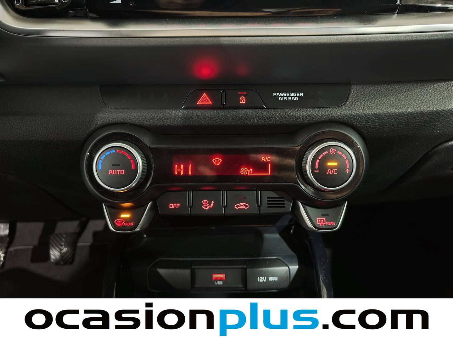 Foto KIA Stonic Kia Stonic 1.0 T-GDi MHEV Drive iMT (100 CV)