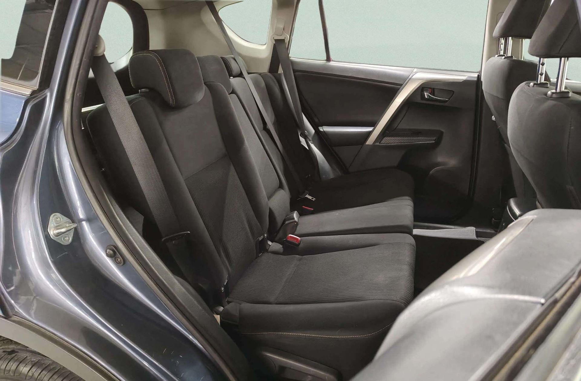 Toyota RAV4 120D Advance 4x2 - foto 15