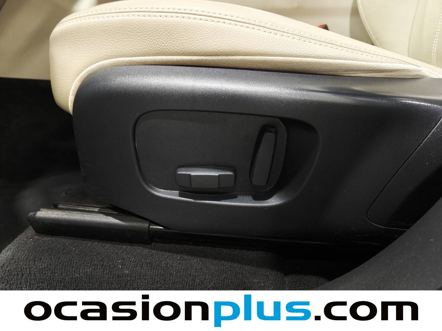 Accesorios del Land Rover Range Rover Velar Land Rover Range Rover Velar D300 R-Dynamic SE 4WD Auto (300 CV)