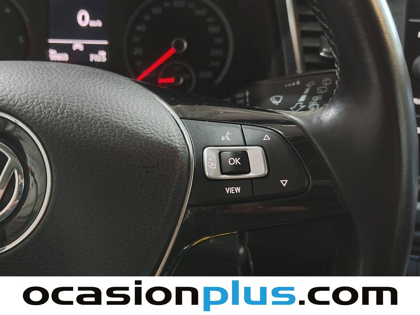 Foto Volkswagen T-Roc Volkswagen T-Roc Edition 1.6 TDI (115 CV)