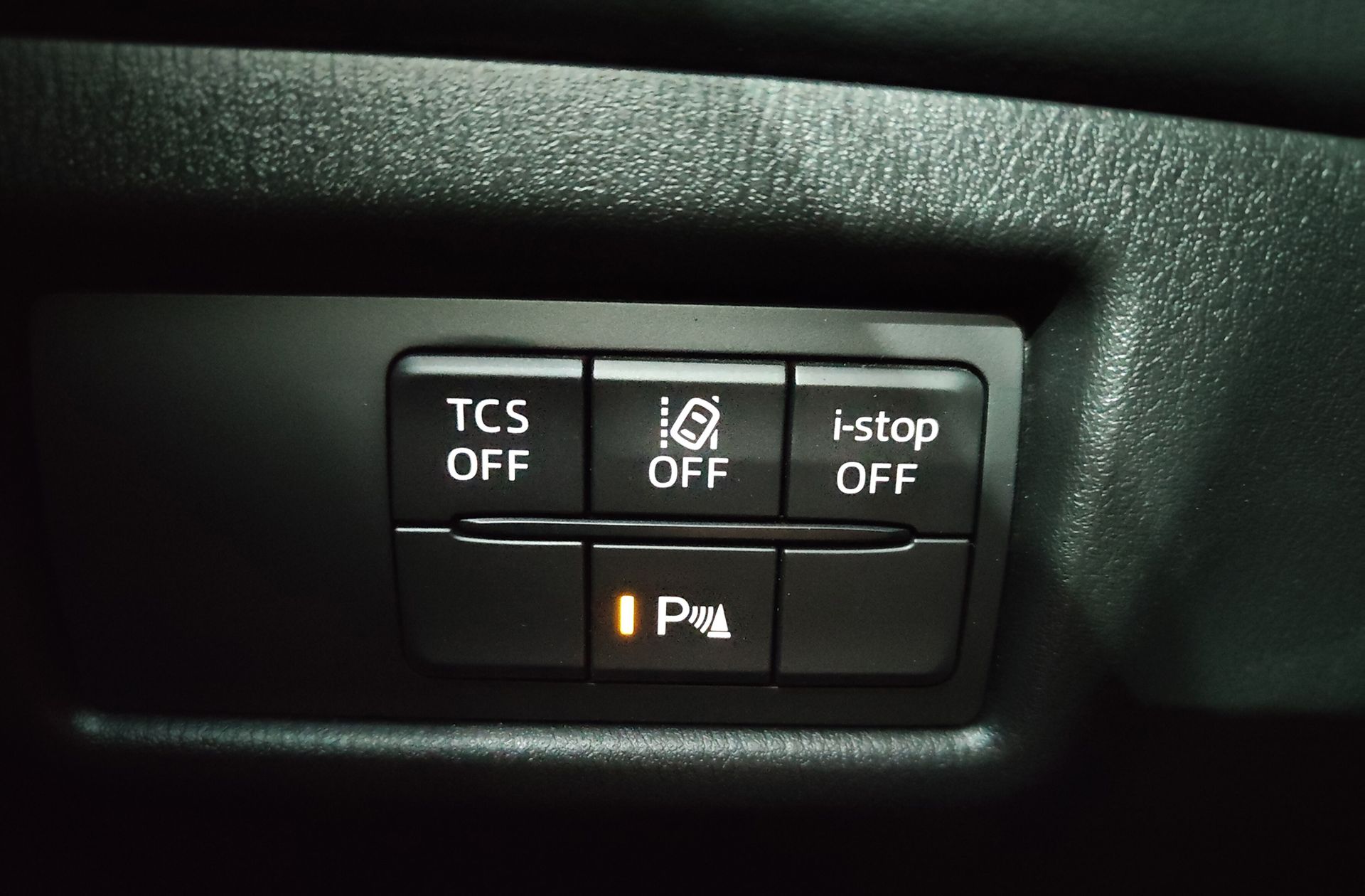 Mazda CX-5 2.0 MHEV Center-Line Plus - foto 27