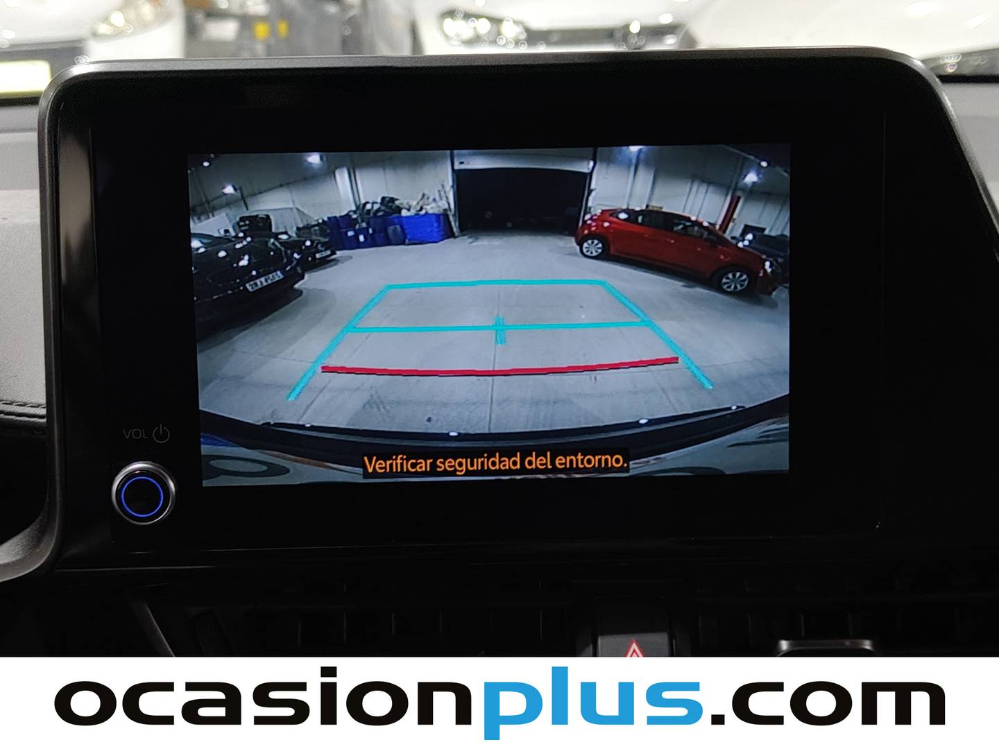 Extras y acabados del Toyota C-HR Toyota C-HR 1.8 125H Advance (122 CV)