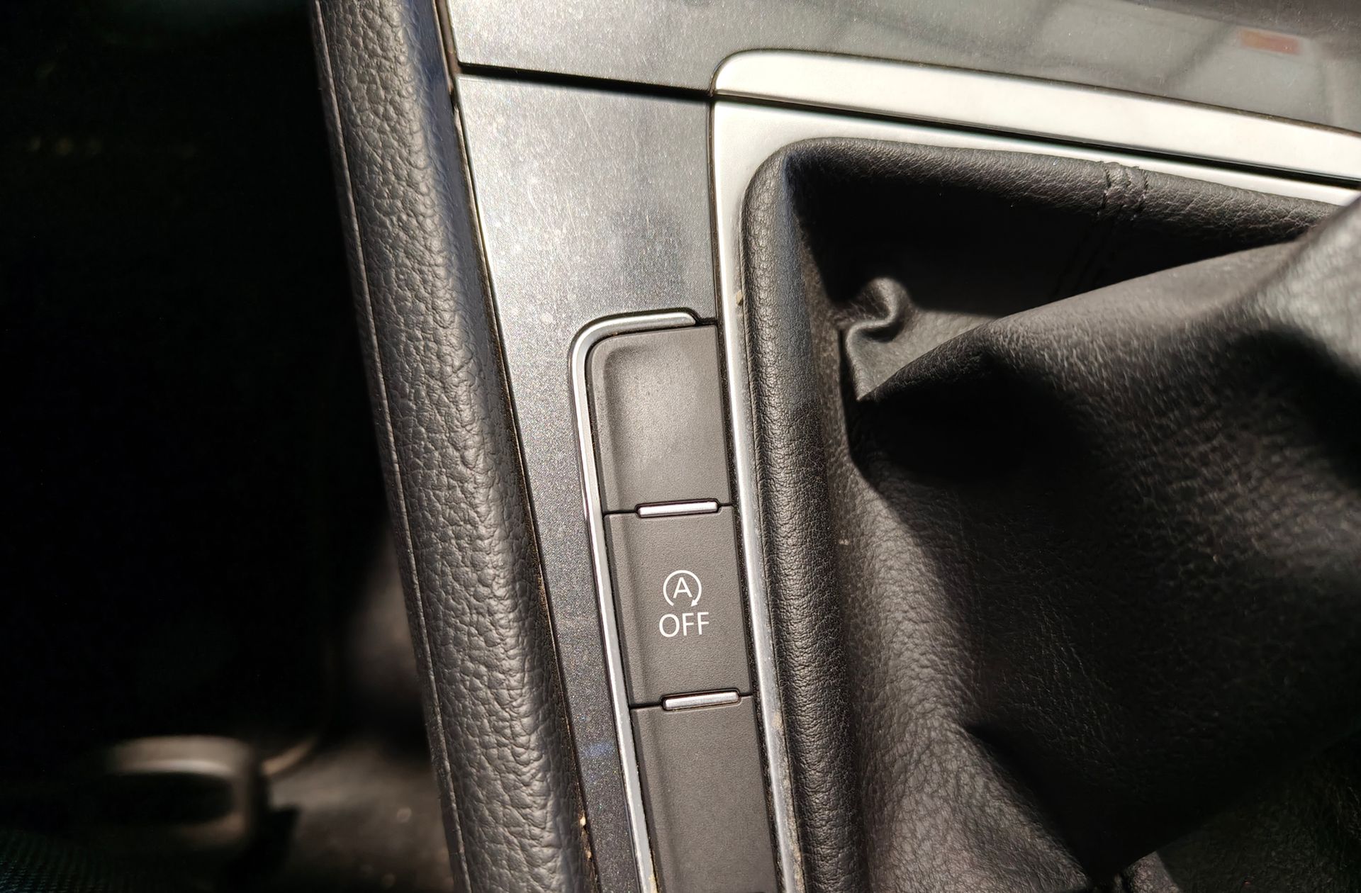 Volkswagen Golf Advance 1.4 TSI - foto 28