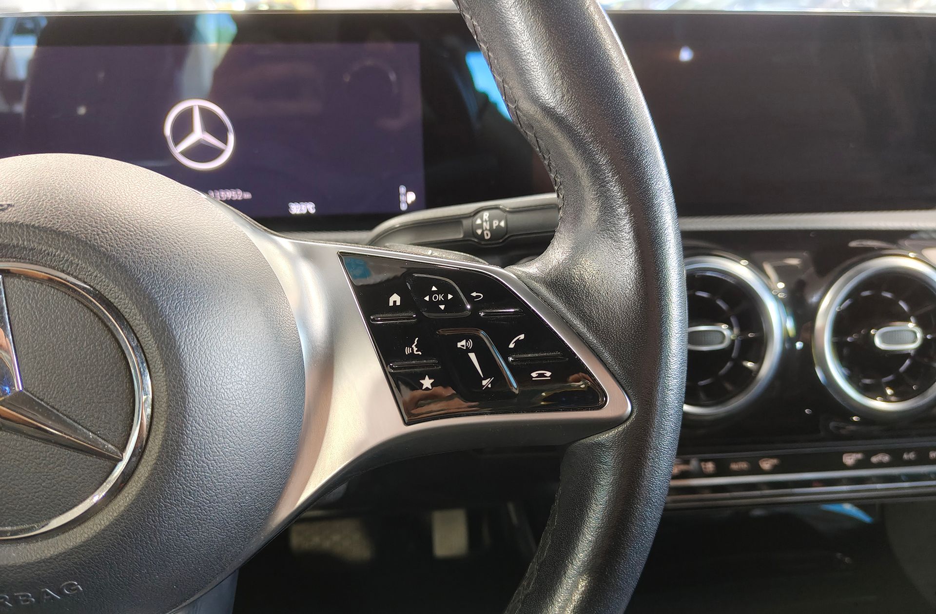 Mercedes-Benz Clase A 180 - foto 31