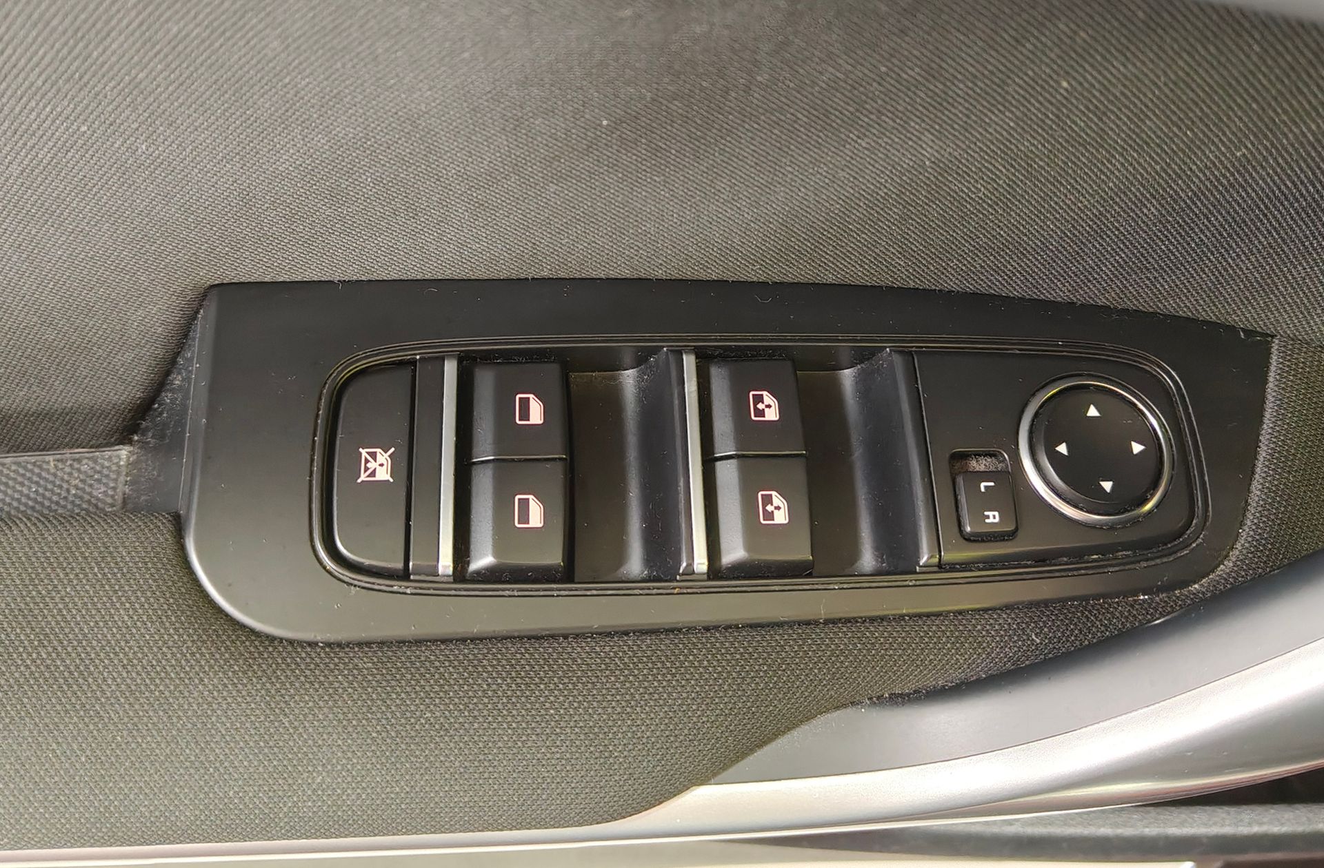 Kia XCeed 1.0 T-GDi Drive - foto 32