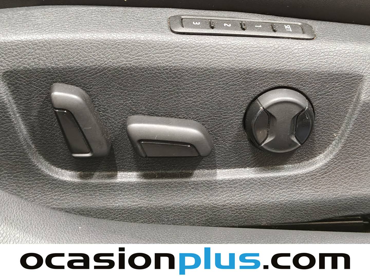 Foto Skoda Superb Skoda Superb Combi 2.0 TSI Sportline 4x4 DSG (272 CV)