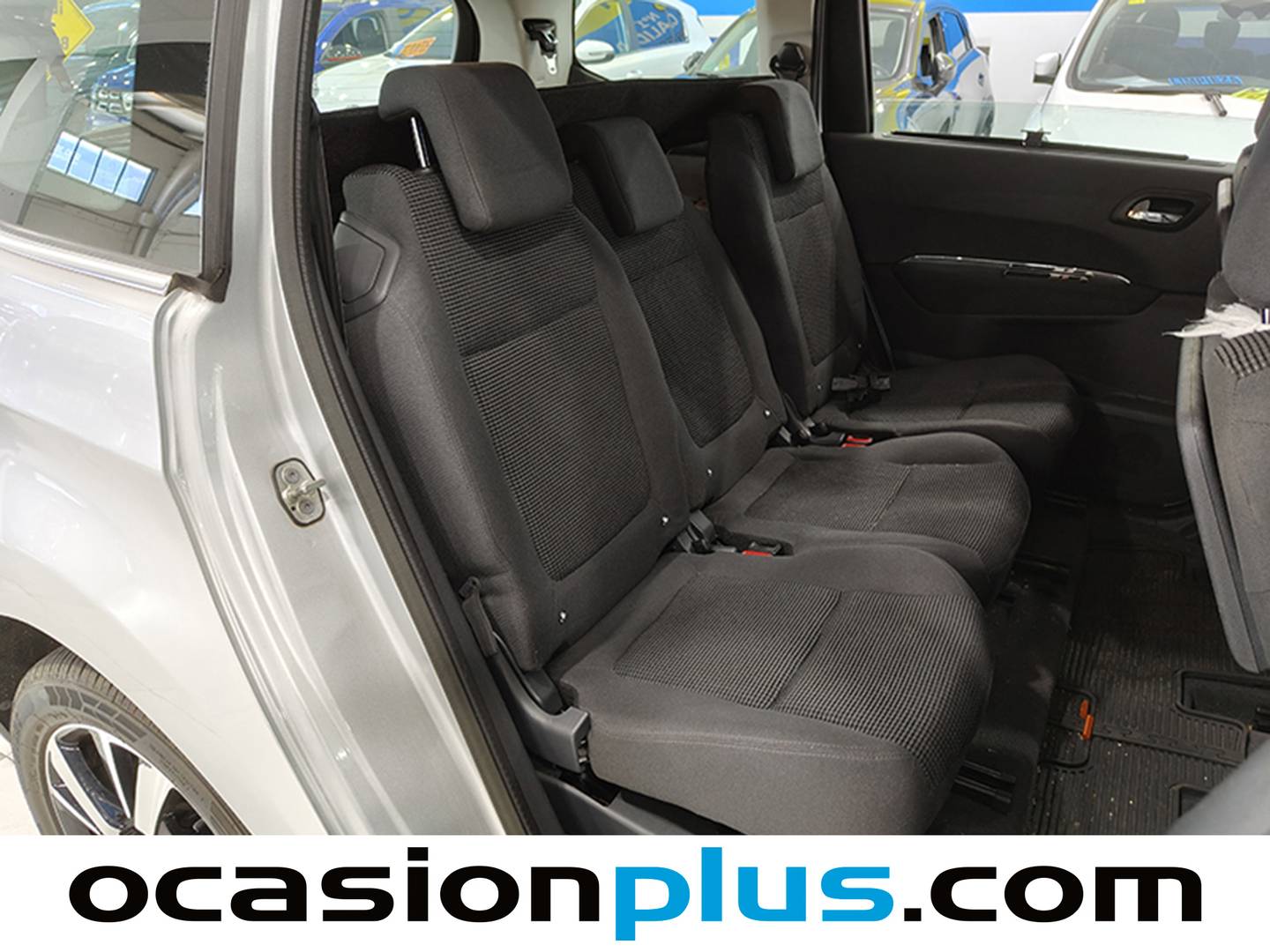 Peugeot 5008 Peugeot 5008 Active VTi  (120 CV) 7 Plazas km 0