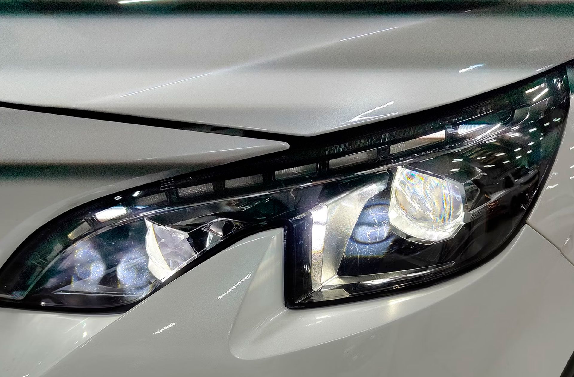 Peugeot 3008 PureTech 180 GT Line EAT8 - foto 13