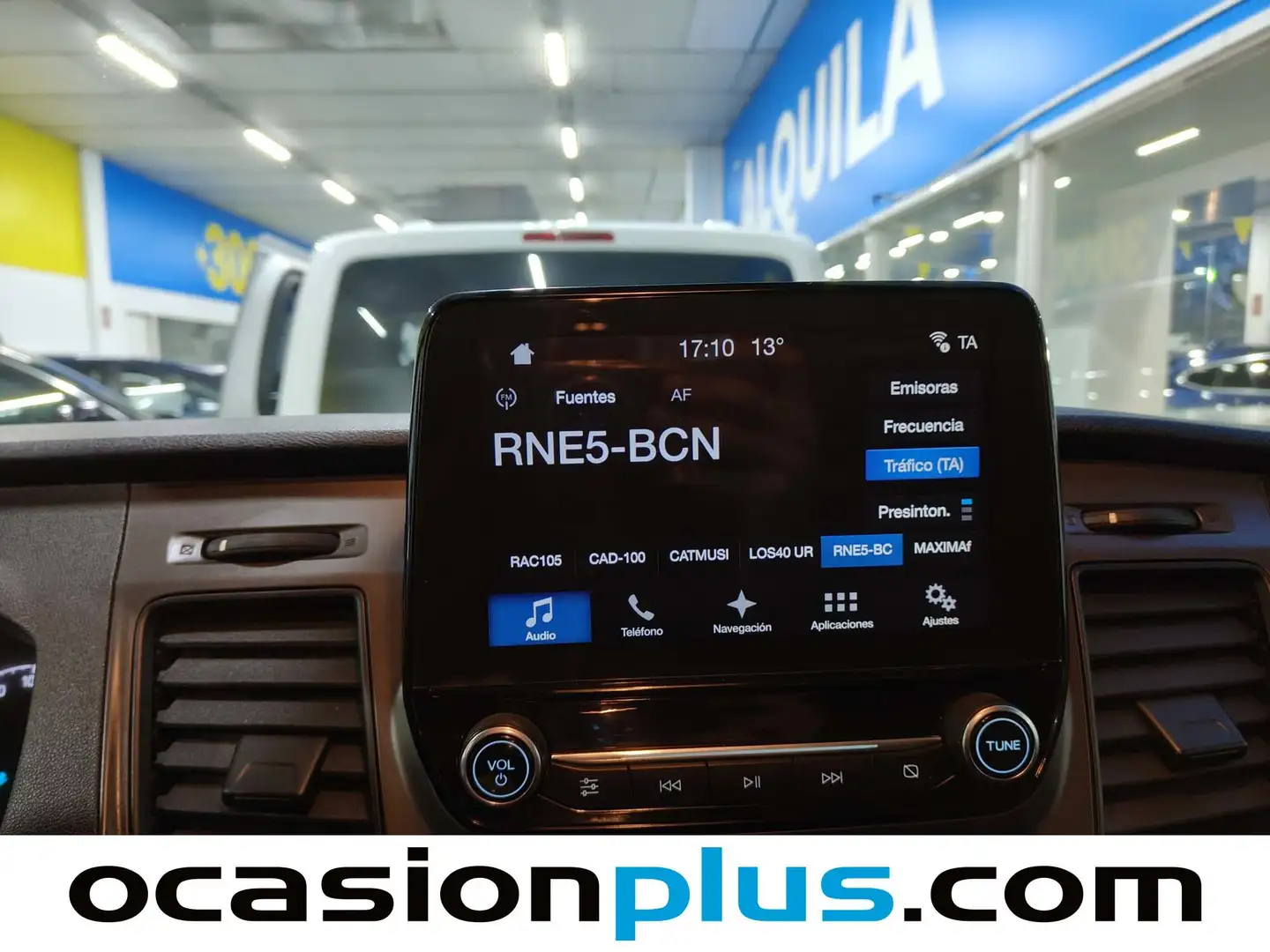 Foto Ford Transit Custom Ford Transit Custom Kombi 2.0 TDCI 320 L1 Trend  9 Plazas  (130 CV)