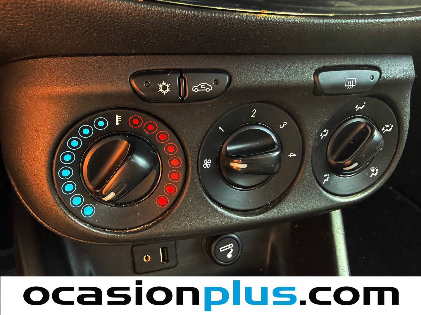 Paquetes del Opel Corsa Opel Corsa 1.4 Selective (90 CV)