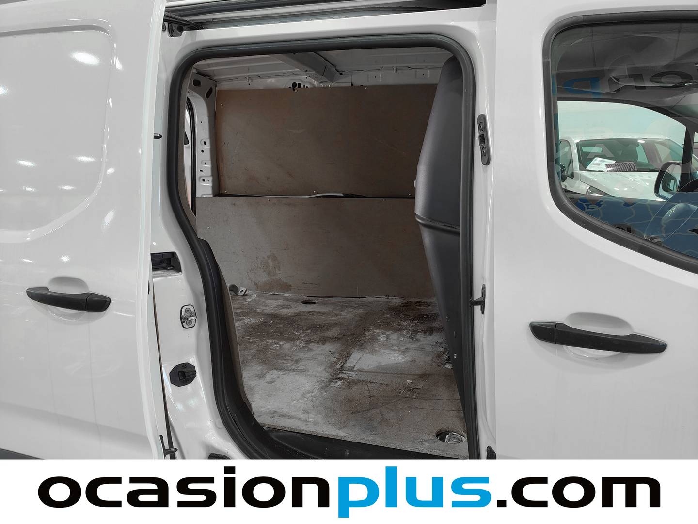 Foto asientos traseros Citroën Berlingo Citroën Berlingo Furgon BlueHDi 100 Talla M Club (102 CV)