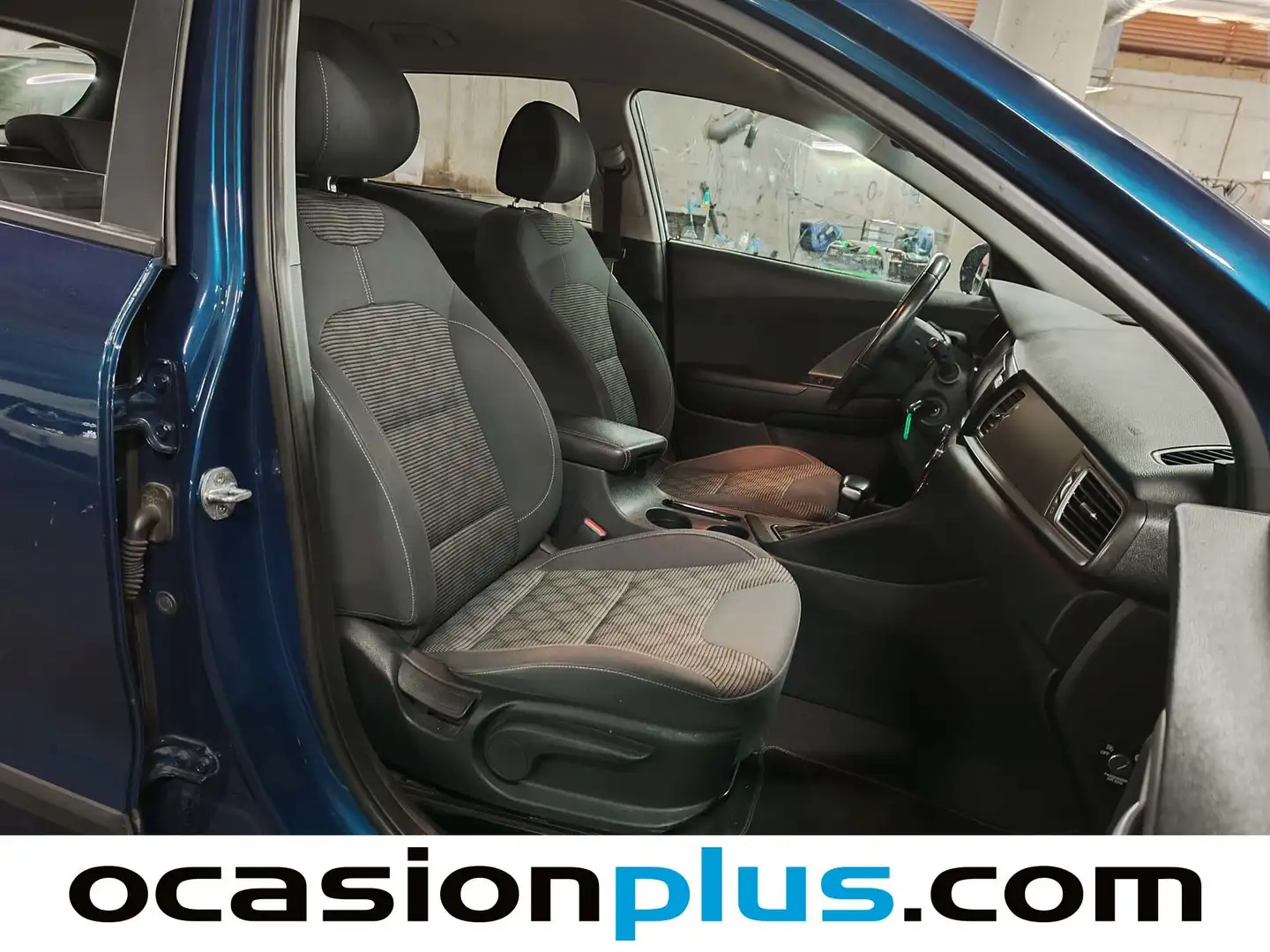 Foto KIA Niro Kia Niro 1.6 GDi HEV Híbrido Concept (141 CV)